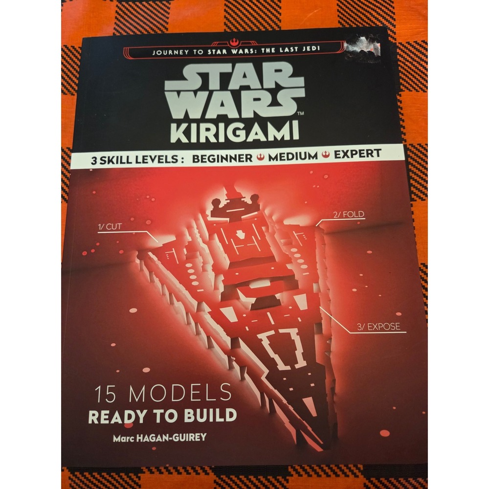 Star Wars Kirigami 15 Paper Models Book Marc Hagan-Guirey The Last Jedi